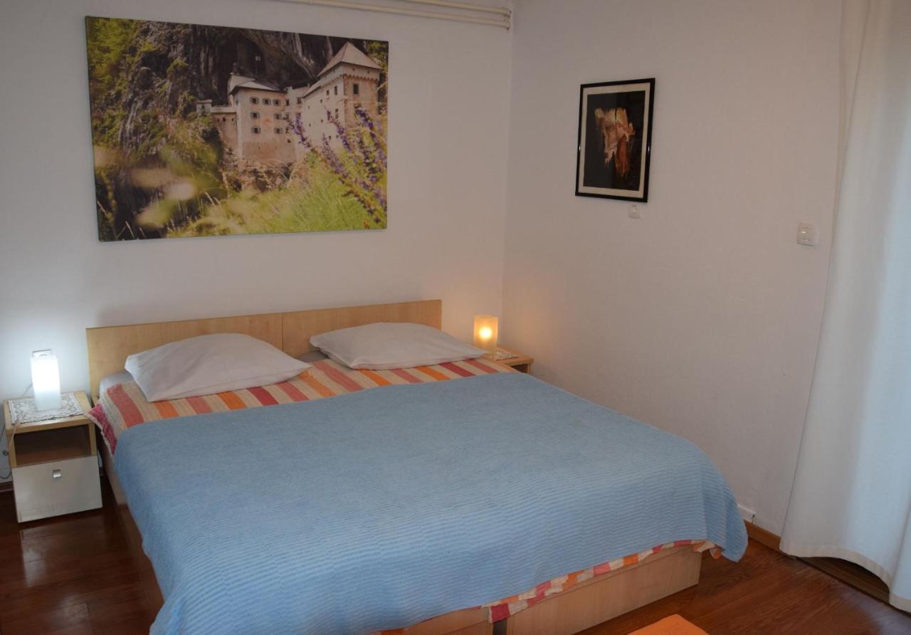 Rooms Ribnikar Postumia Esterno foto