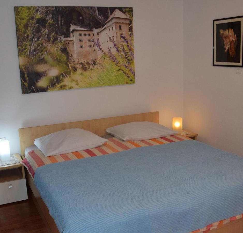 Rooms Ribnikar Postumia Esterno foto